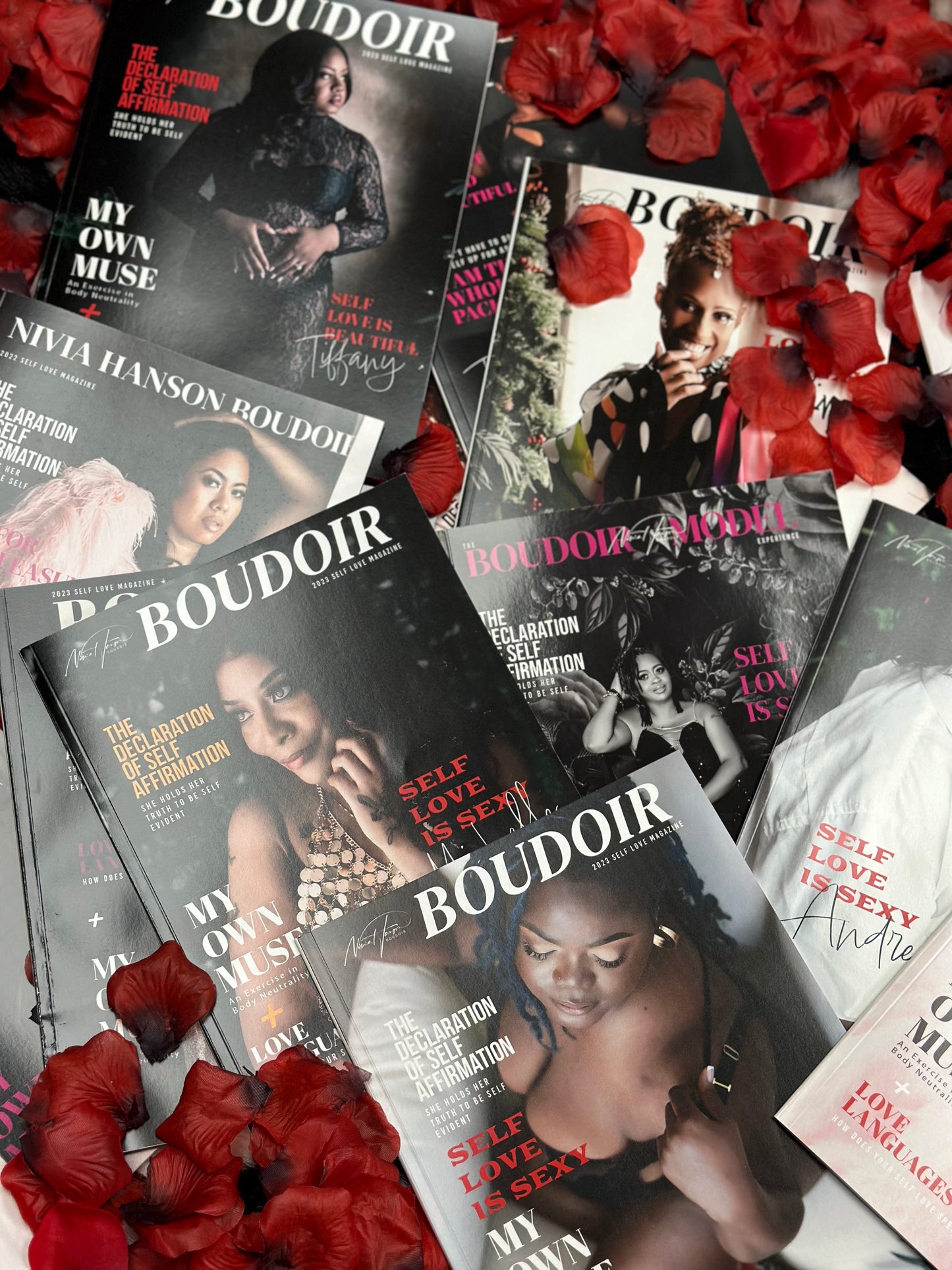 Petite Chic Collection - Magazine